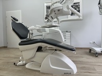 unit - fotel stomatologiczny EURODENT Isoplus- stan b. dobry